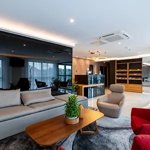 Woods Geneve-thoiry Hotel Thoiry (Ain)