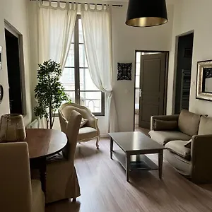 Galante Intramuros Apartment Avignon