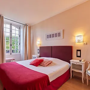 3* Hotel Les Deux Magots