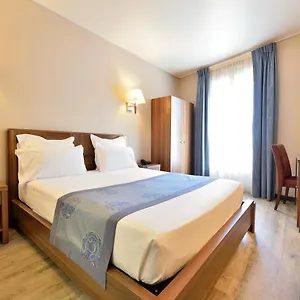Capitole Hotel Beausoleil
